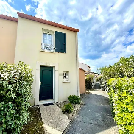 Maison T3 A 150 M De La Avec Piscine Collective, Parking Et Wifi - Fr-1-231-234 *