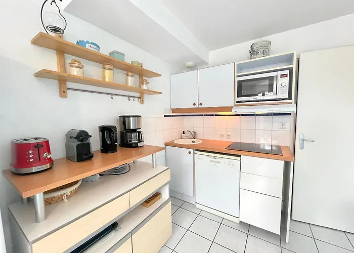 Maison T3 A 150 M De La Avec Piscine Collective, Parking Et Wifi - Fr-1-231-234 Holiday home *